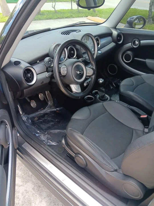 2010 Mini Mini 2nd Gen - Image 11 of 20