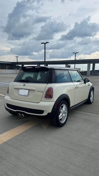 2010 Mini Mini 2nd Gen - Image 6 of 16