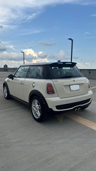 2010 Mini Mini 2nd Gen - Image 4 of 16
