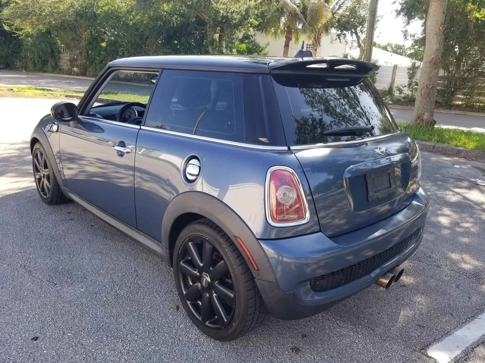 2010 Mini Mini 2nd Gen - Image 3 of 19