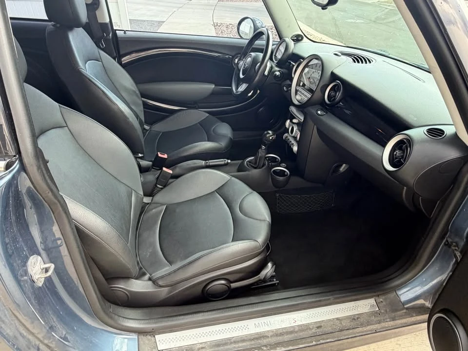 2010 Mini Mini 2nd Gen - Image 15 of 20