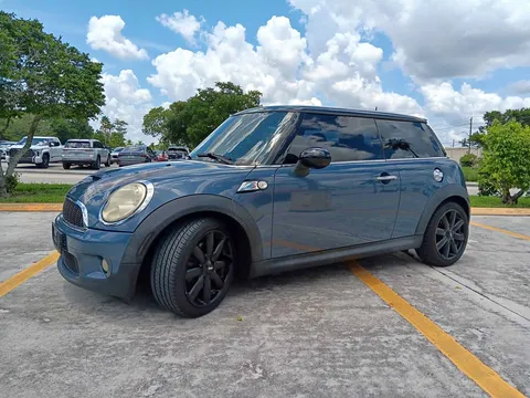 2010 MINI Cooper Cooper S Hatchback 2D
