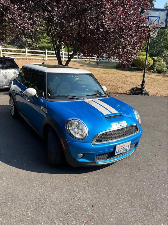 2010 Mini Mini 2nd Gen - Image 5 of 14