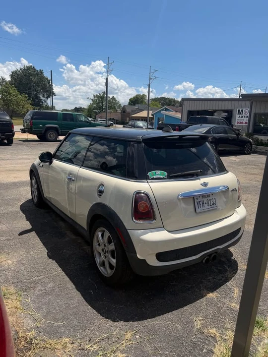 2010 Mini Mini 2nd Gen - Image 4 of 10