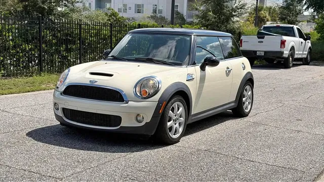 2010 MINI Cooper Cooper S Hatchback 2D