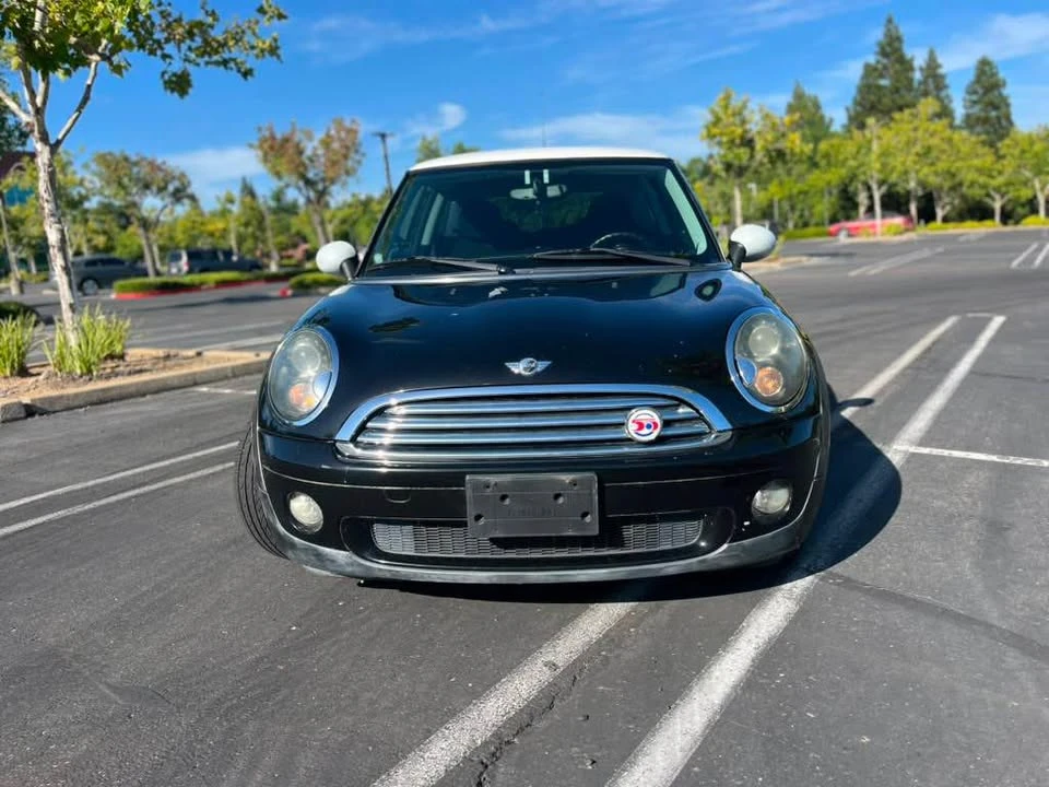 2010 Mini Mini 2nd Gen - Image 3 of 17