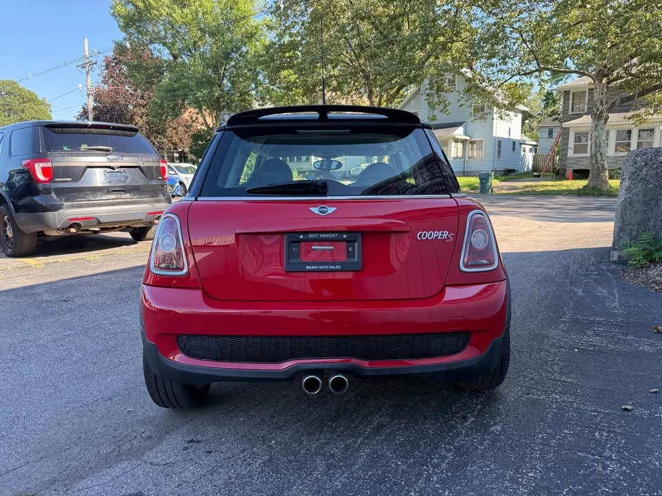 2010 Mini Mini 2nd Gen - Image 3 of 12