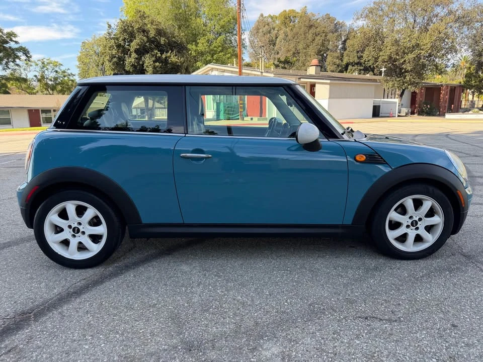2010 Mini Mini 2nd Gen - Image 6 of 18