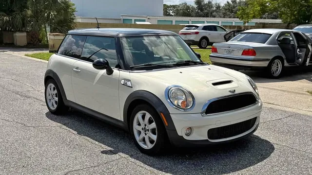 2010 MINI Cooper Cooper S Hatchback 2D