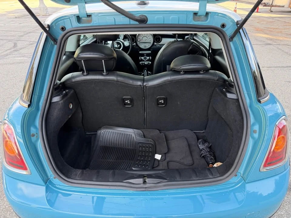 2010 Mini Mini 2nd Gen - Image 10 of 18