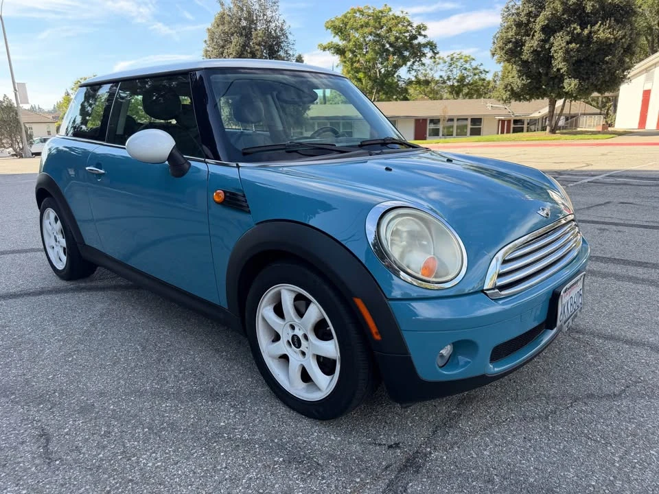 2010 Mini Mini 2nd Gen - Image 7 of 18