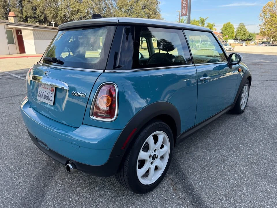 2010 Mini Mini 2nd Gen - Image 5 of 18