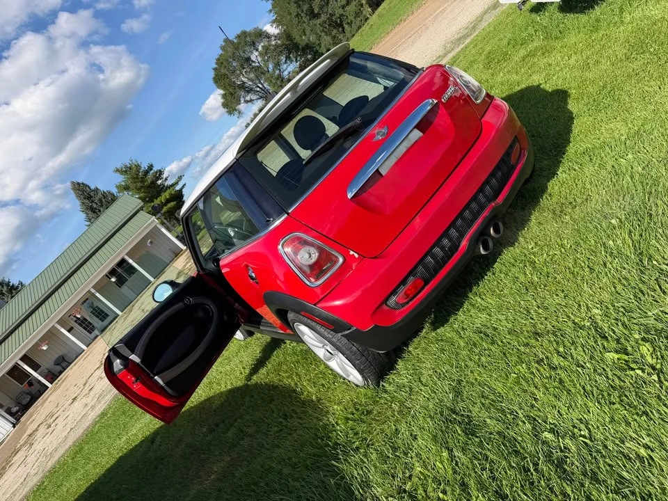 2010 Mini Mini 2nd Gen - Image 7 of 8