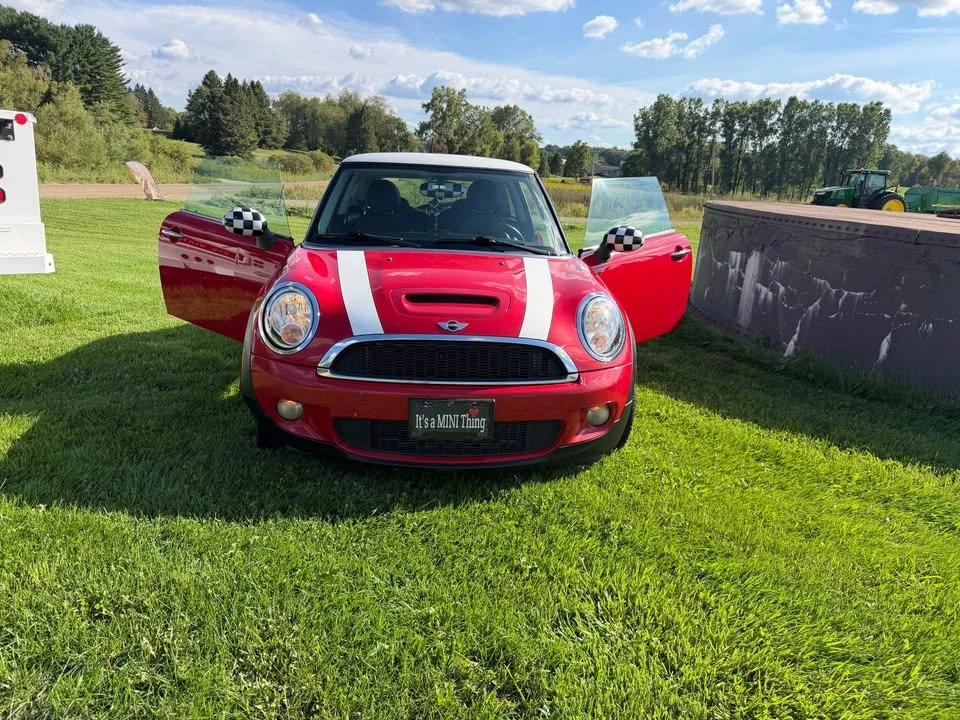 2010 Mini Mini 2nd Gen - Image 8 of 8
