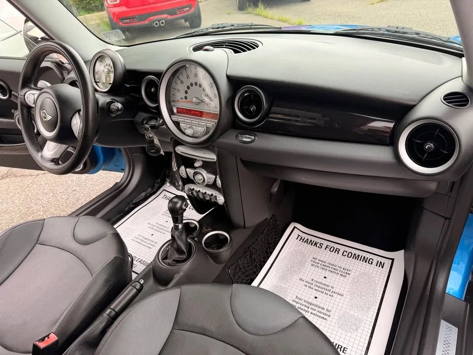 2010 Mini Mini 2nd Gen - Image 17 of 20