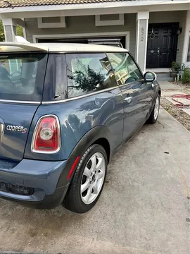 2010 MINI Cooper S Roadster 2D