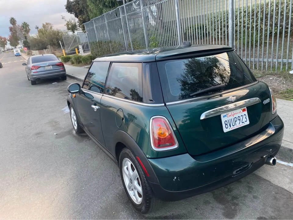 2010 Mini Mini 2nd Gen - Image 7 of 12