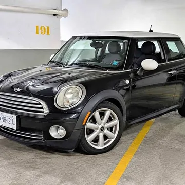 2010 MINI Cooper