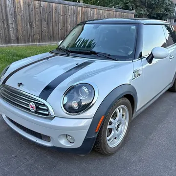 2010 MINI Cooper Camden Edition