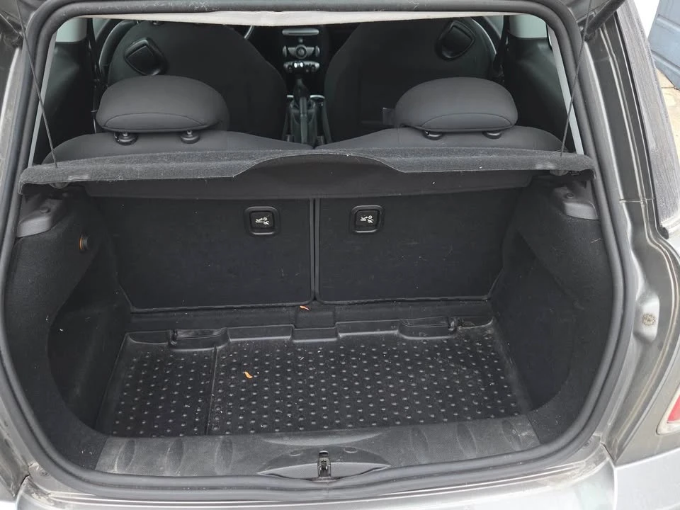 2010 Mini Mini 2nd Gen - Image 5 of 5
