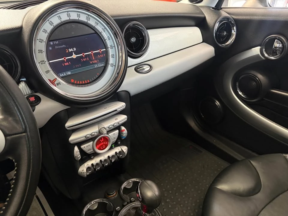 2010 Mini Mini 2nd Gen - Image 13 of 20