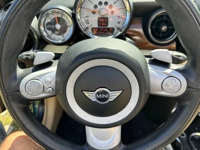 2010 Mini Mini Cooper S 1st Gen - Image 21 of 21