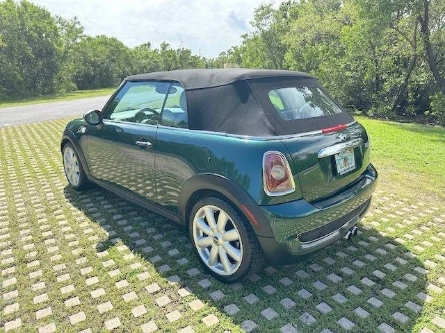 2010 Mini Mini Cooper S 1st Gen - Image 8 of 21