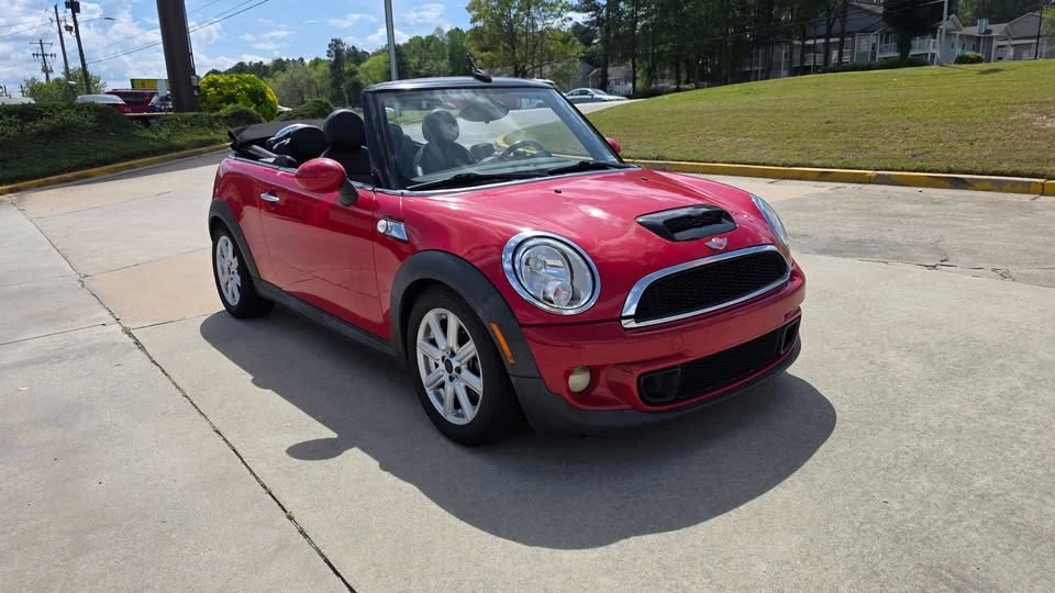 2010 Mini Mini 2nd Gen - Image 2 of 16