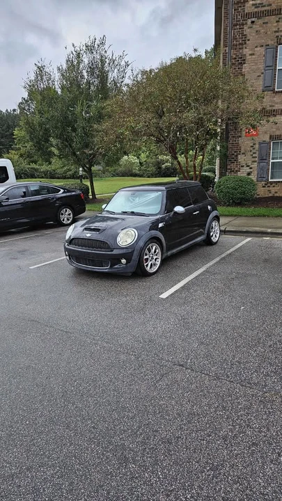 2010 Mini Mini 2nd Gen - Image 3 of 12