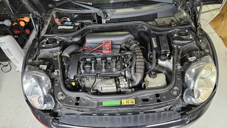 2010 Mini Mini 2nd Gen - Image 4 of 12
