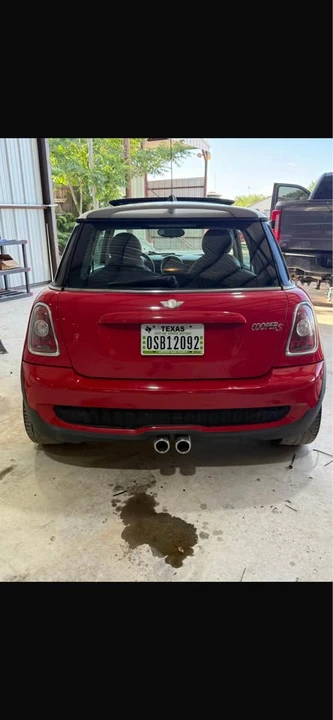 2010 Mini Mini 2nd Gen - Image 3 of 5