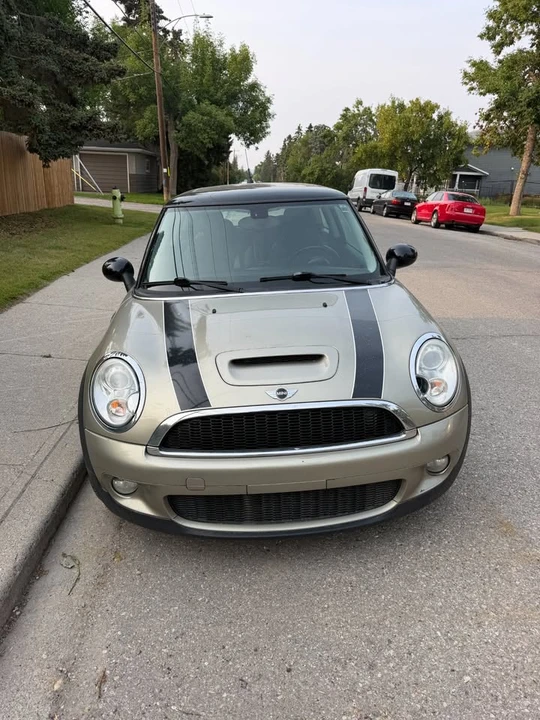 2010 Mini Mini 2nd Gen - Image 7 of 8