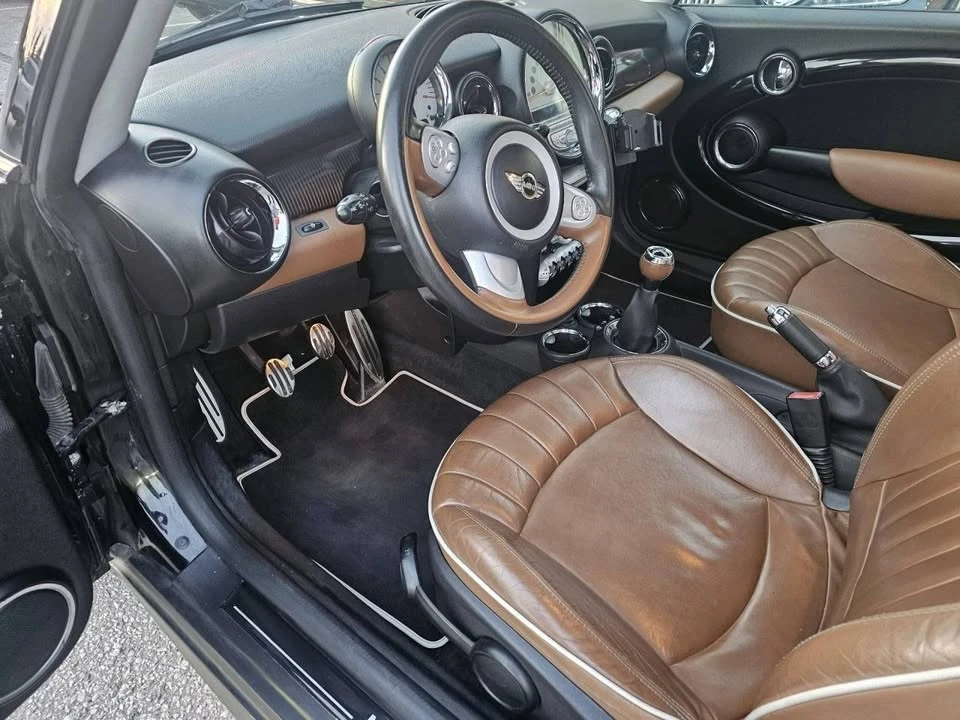 2010 Mini Mini 2nd Gen - Image 17 of 20