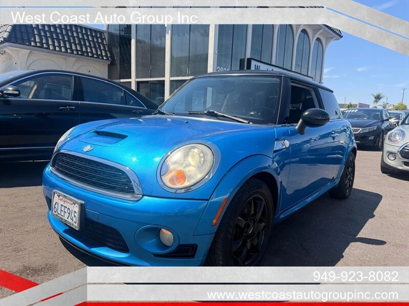 2010 Mini Mini 2nd Gen - Image 2 of 20