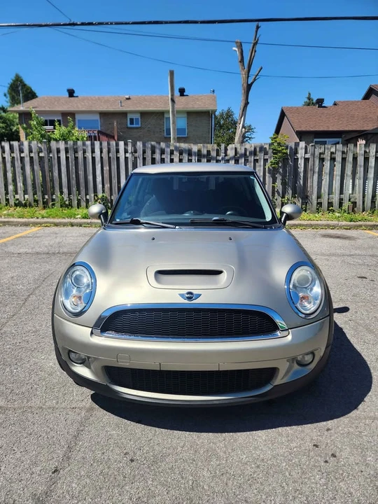 2010 Mini Mini 2nd Gen - Image 2 of 14