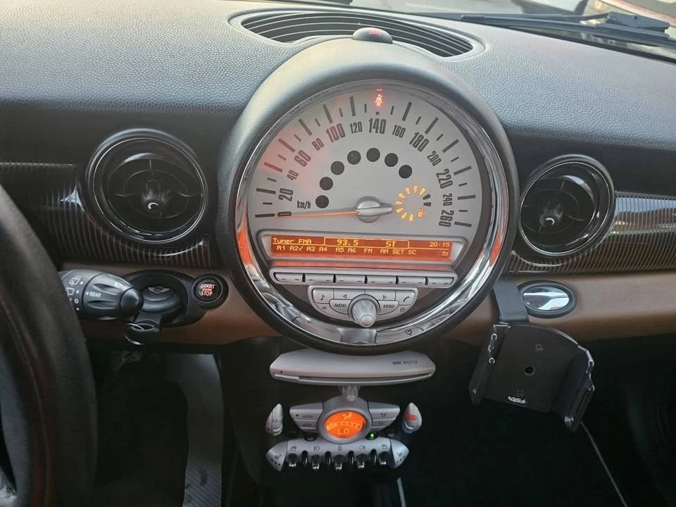 2010 Mini Mini 2nd Gen - Image 19 of 20
