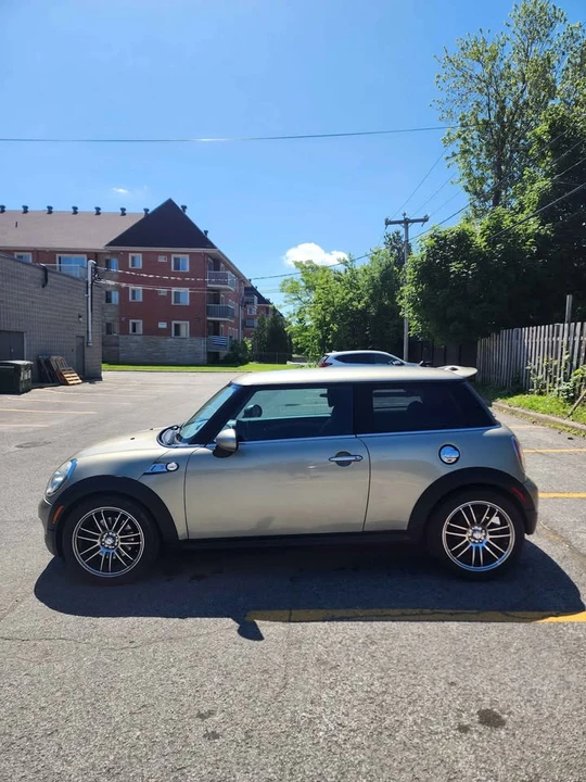2010 Mini Mini 2nd Gen - Image 8 of 14