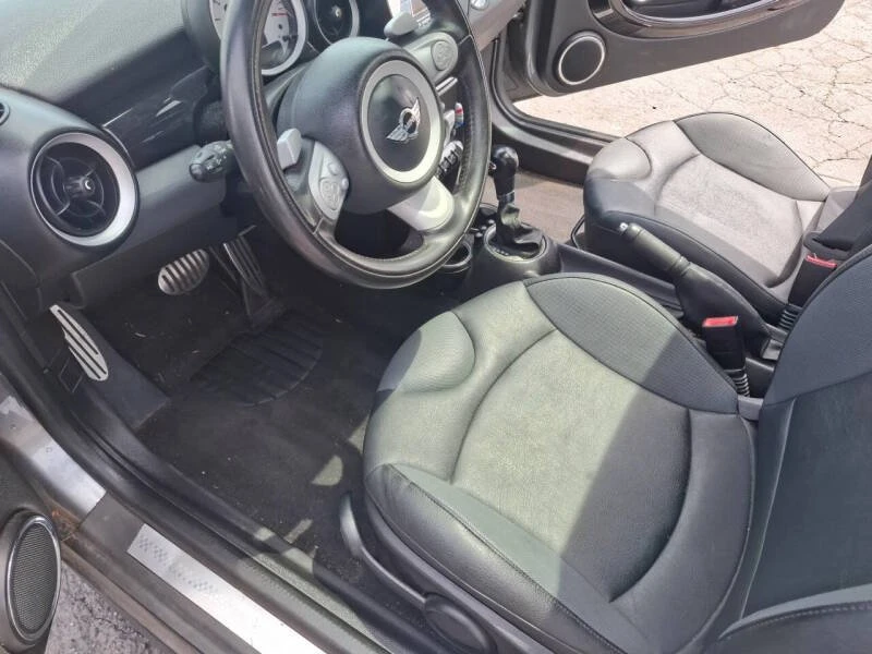 2010 Mini Mini 2nd Gen - Image 3 of 8