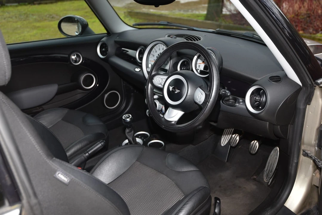 2010 Mini Mini 2nd Gen - Image 29 of 30