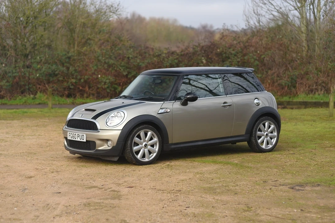 2010 Mini Mini 2nd Gen - Image 19 of 30