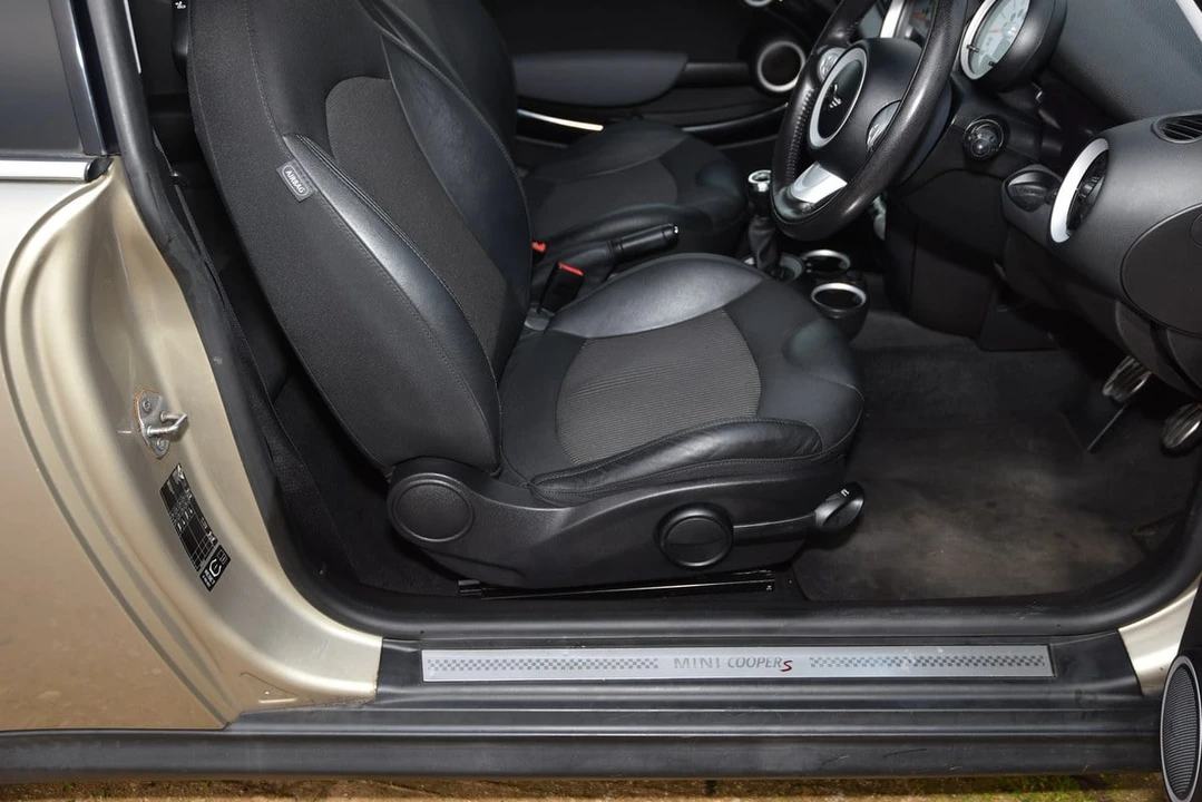 2010 Mini Mini 2nd Gen - Image 30 of 30
