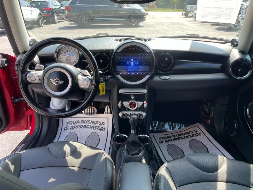 2010 Mini Mini 2nd Gen - Image 11 of 20