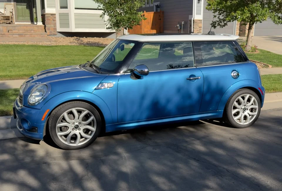2010 Mini Mini 2nd Gen - Image 2 of 10