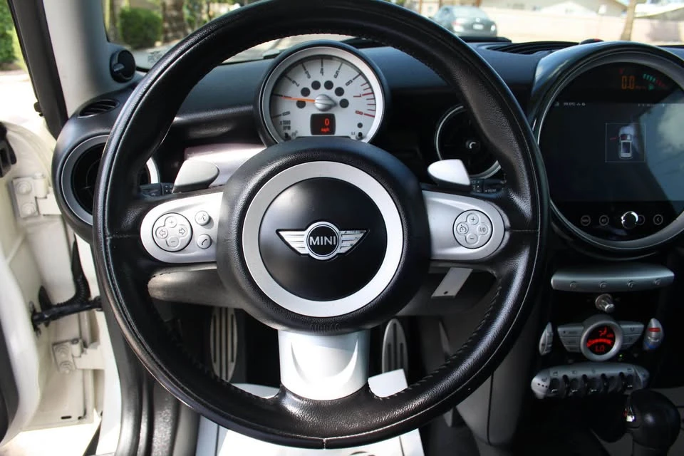2010 Mini Mini 2nd Gen - Image 16 of 20