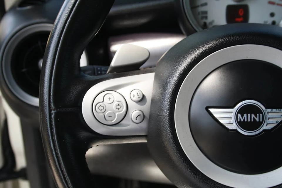 2010 Mini Mini 2nd Gen - Image 17 of 20