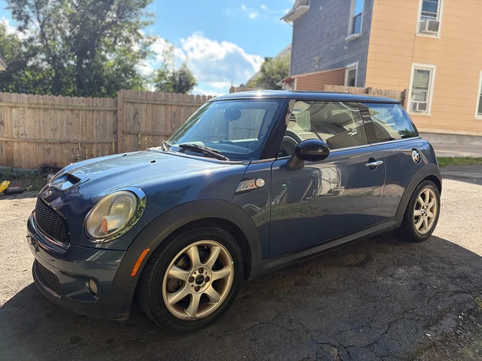 2010 Mini Mini 2nd Gen - Image 3 of 12