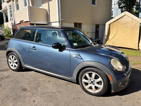 2010 MINI Hardtop 2 Door Cooper S Hatchback 2D