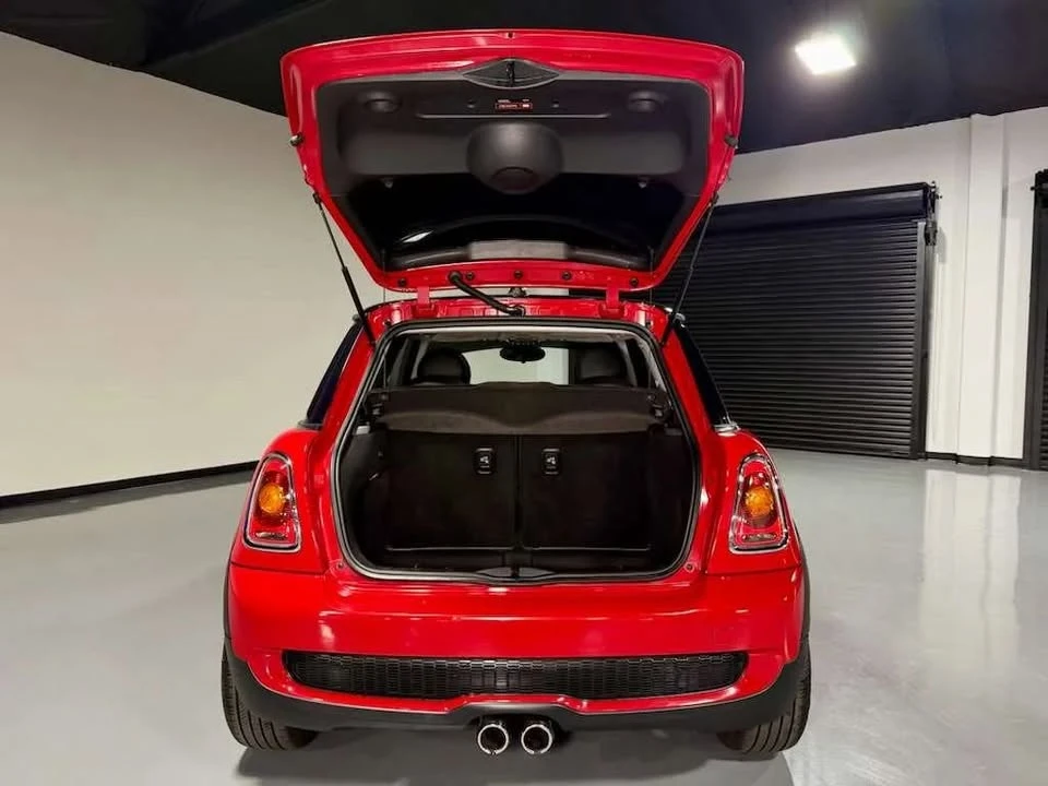 2010 Mini Mini 2nd Gen - Image 7 of 18