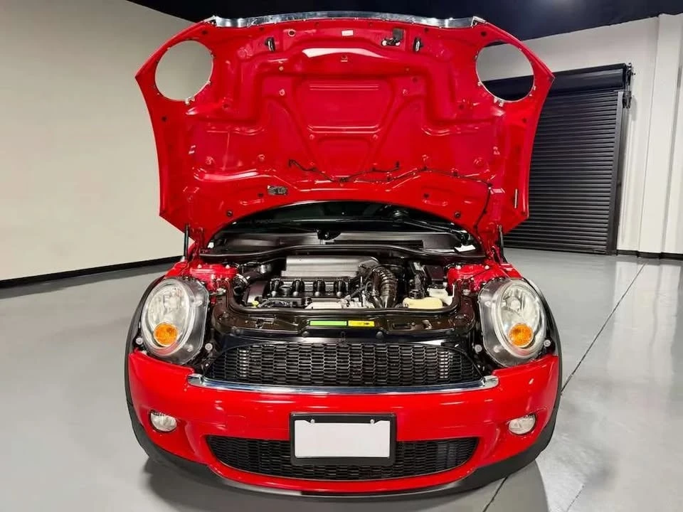 2010 Mini Mini 2nd Gen - Image 3 of 18