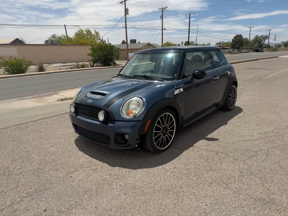 2010 Mini Mini John Cooper Works 2nd Gen - Image 2 of 9